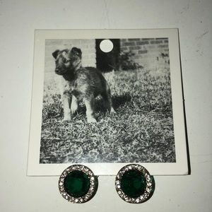 Brand new emerald stud earrings!